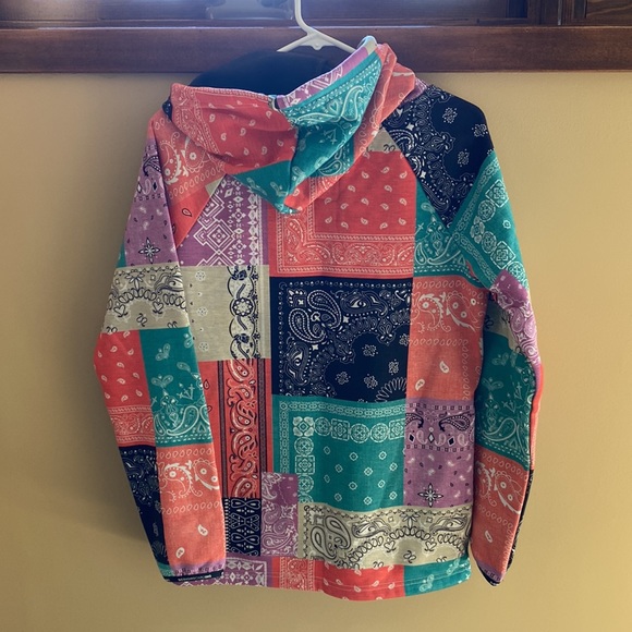 Women’s DC hoodie. Multi colored bandanna pattern. Size medium. - Picture 2 of 5